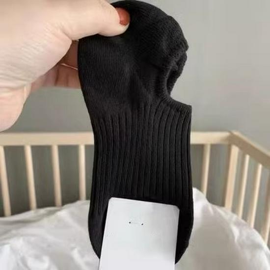 Women's Korean & Japanese Style Invisible Non-Slip Boat Socks - Unisex, Solid Color, Thin, Low-Cut for Spring/Summer