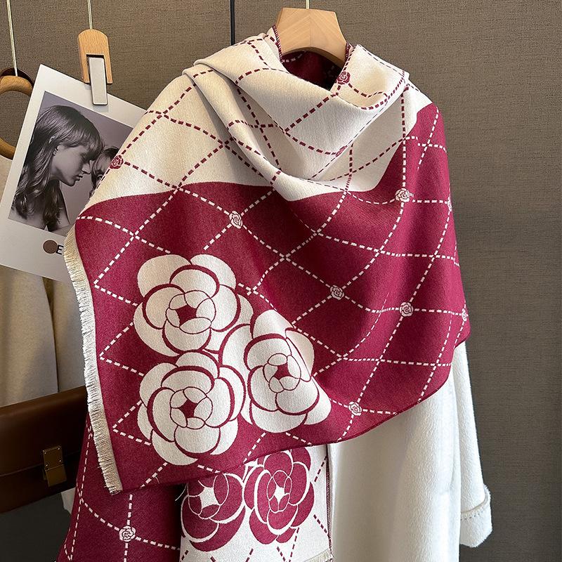 

Fashion Winter Warm Cashmere Shawl Scarf for Women Design Neckerchief Pashmina Head Scarves Wrap Femal Poncho Echarpe Bandana 65x185cm