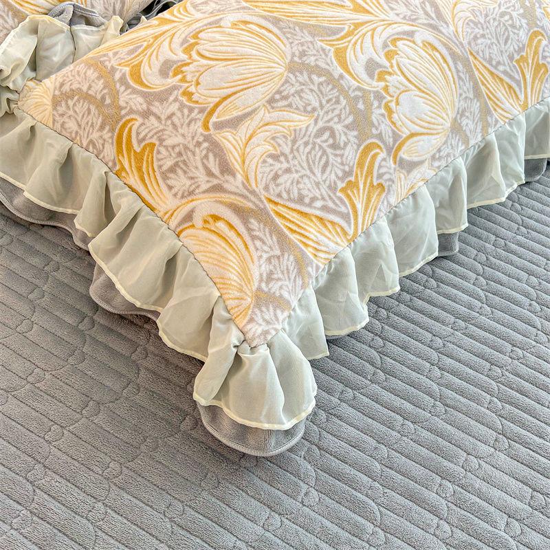 Winter Double-layer Lace Pillowcase Set 48X74 Pillow Core Cover Warm Carved Velvet Pillowcase Cover