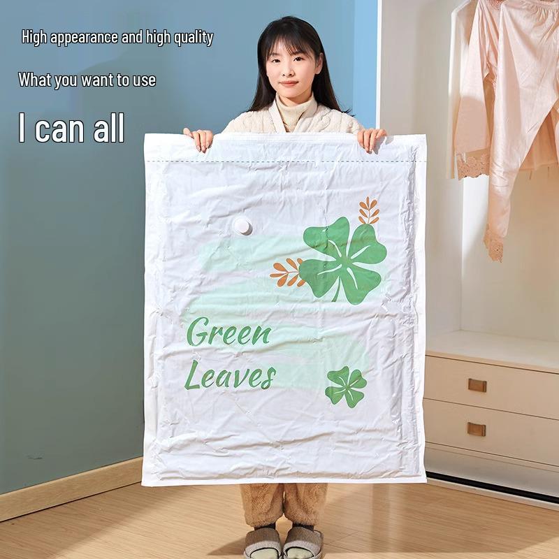 Vakuové kompresní úložné vaky na oblečení, přikrývky a bundy s pumpou a organizérem do kufru