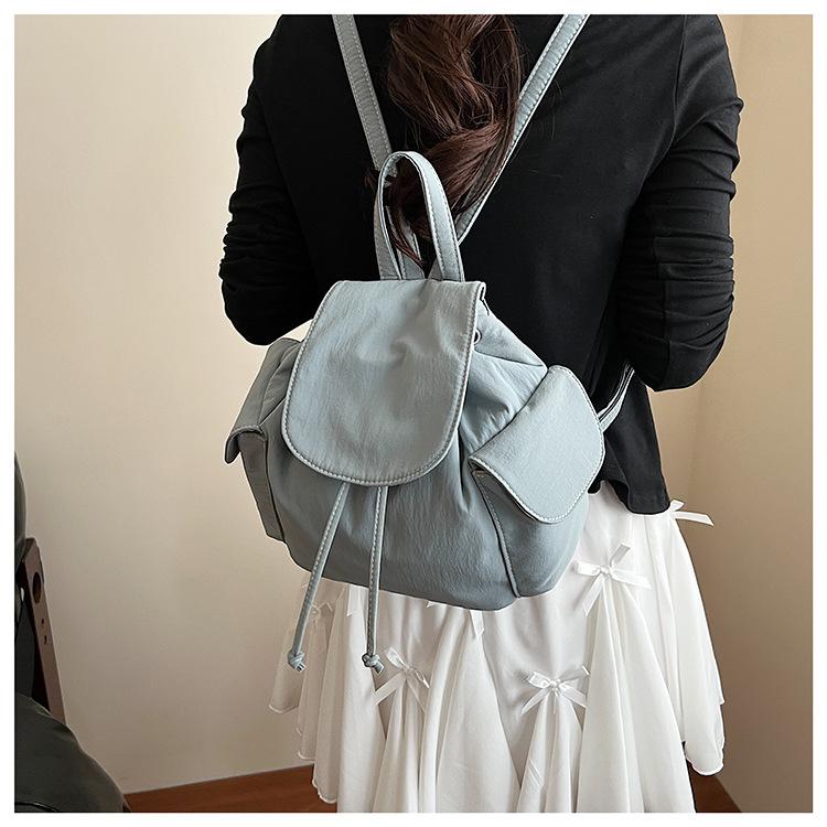Canvas Backpack Women's Fashion Niche Student Schoolbag Bucket Bag High Value Leisure Travel Backpack