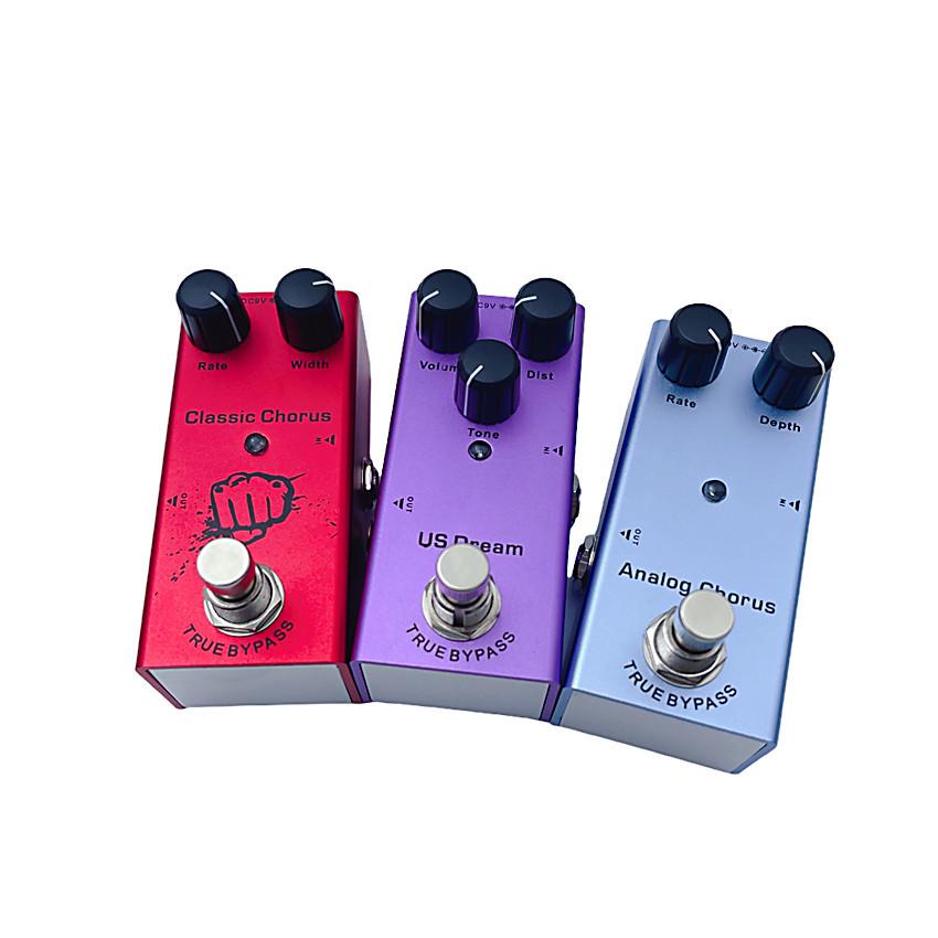 Compact Professional Electric Guitar Effects Pedal with 10 Effects: Distortion, Delay, Chorus, Vibrato, and Sound Simulator.