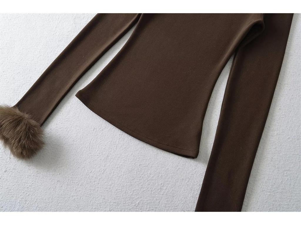 Women's Long-Sleeve Base Layer with Removable Fur Cuffs and Half-High Collar