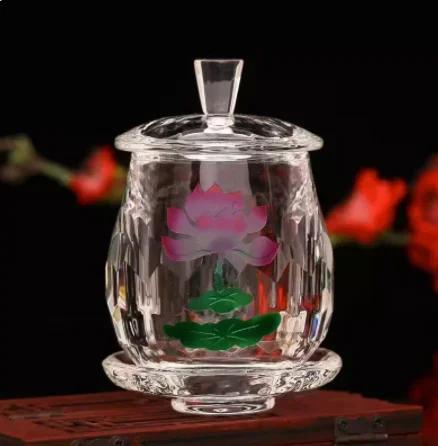 Fornitura d'acqua in cristallo cinese per templi buddisti domestici, tazze da offerta e coppe da vino davanti al Buddha Buddismo