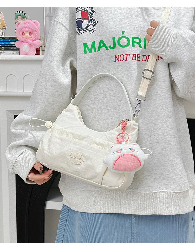 Niche Dumpling Bag: Stylish, High-Quality Casual Crossbody with Girly Design