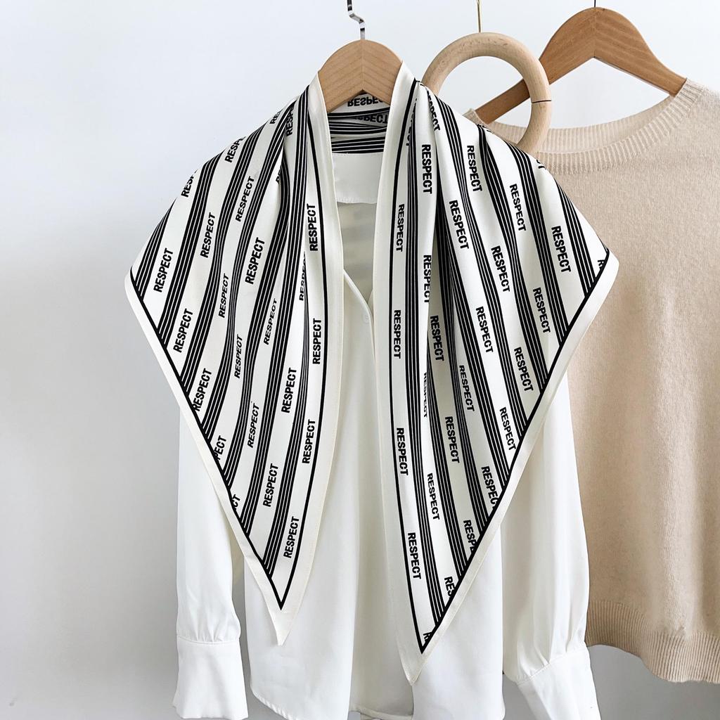 Korean Cashew Flower Triangular Scarf: Women's Layered Accessory Waist Belt Decoration