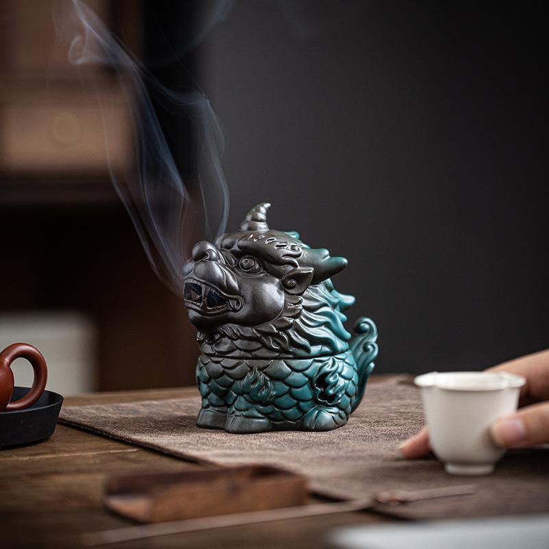 Qilin Divine Beast Incense Burner Agarwood Sandalwood Tea Table Household Indoor Incense Art Ceramic Incense Burner Decoration
