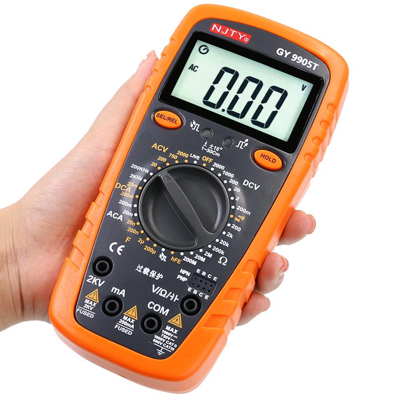 Digitální multimetr NJTY GY9905T měří až do 2000V pro střídavé i stejnosměrné napětí, vhodný pro testování vysokého napětí až do 2KV.