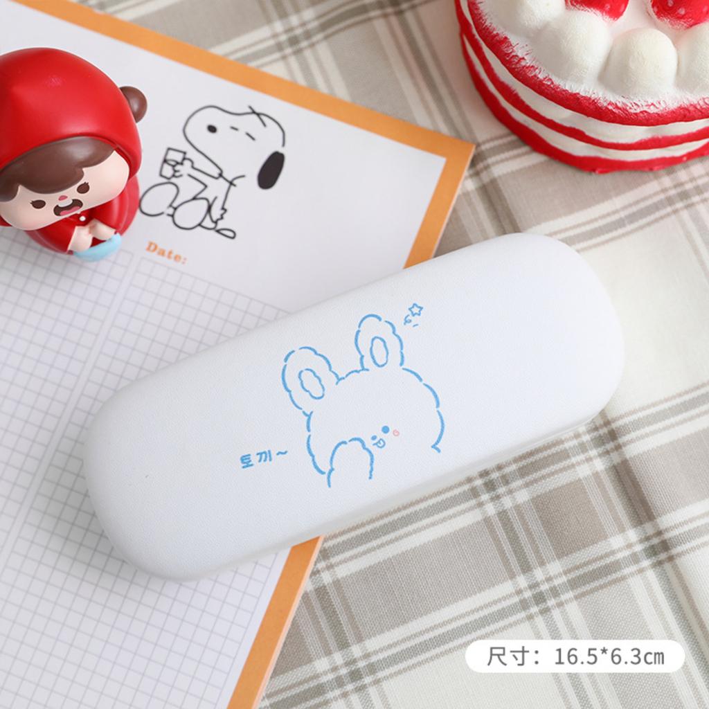 Portable Cartoon Eyeglass Case Hard Shell Protective Eyewear Storage Box Shockproof Pressure Resistant Compact Design Suitable for Travel