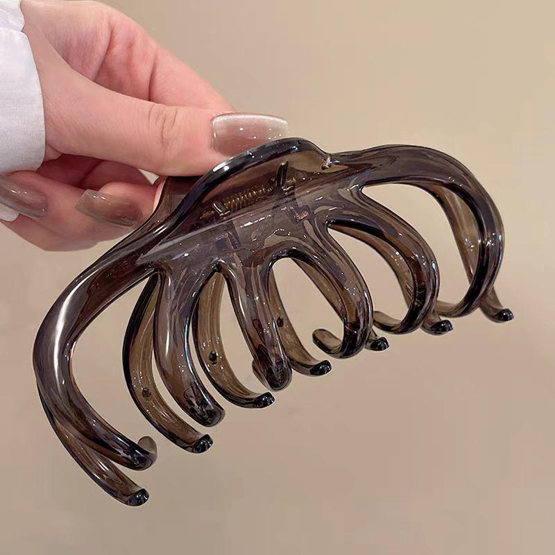 Women's Large French Retro Hair Claw Clip - Shark Design, 2025 Trend for Back Hair Pinning