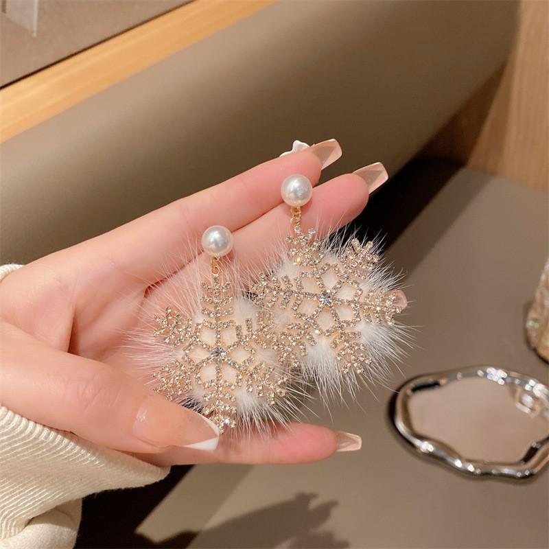Christmas Lady Earrings Fashion Casual Delicate Elegant Alloy Earrings Gift