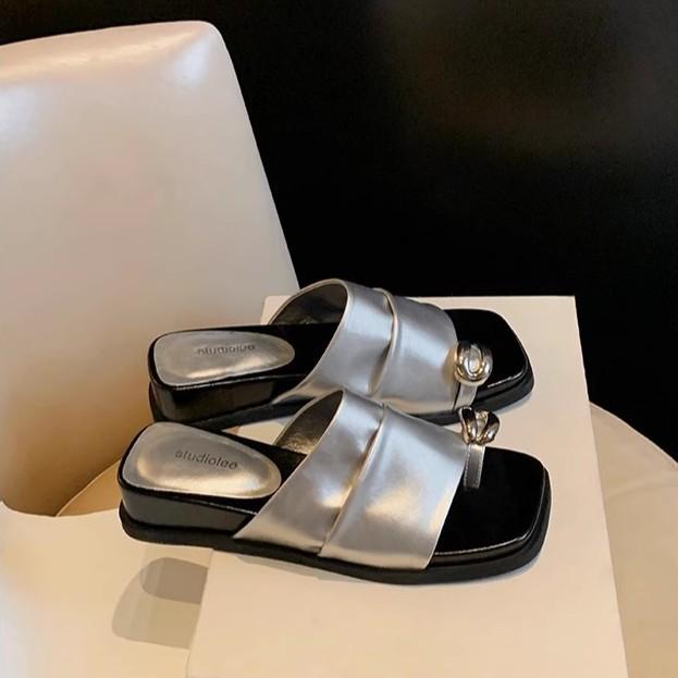 Grape Mother of the Same Style, Height Increased by 4cm~ French Metal Buckle Fold Width One-word Set Toe Slope Heel Leather Sandals Female Summer