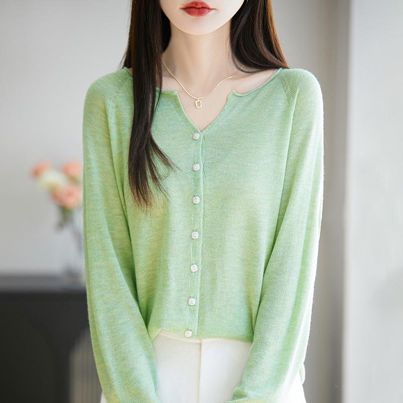 2026 Spring/Autumn Women's V-Neck Fine Wool Knit Cardigan - Long Sleeve, Solid Color, Loose Fit