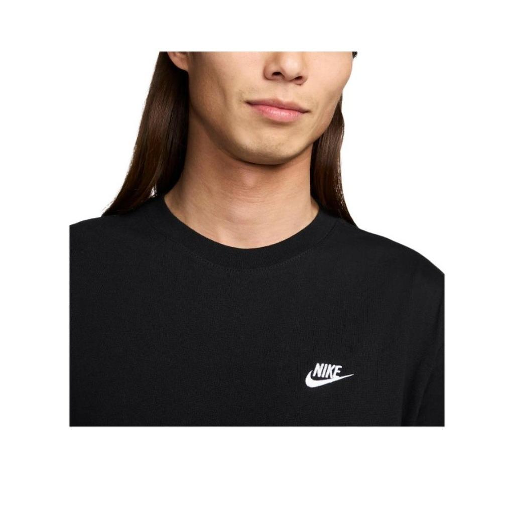 Nike Logo Embroidered Loose Short-sleeve T-shirt for Men In Black
