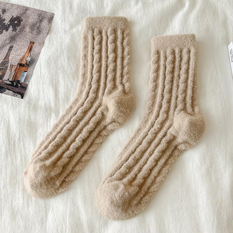 Meias de Veludo Australiano Meias de Cano Médio Meias de Veludo para Estação Espessas Quentes para Casa Chão Dormir Meias Cor Doce Meias Mulher