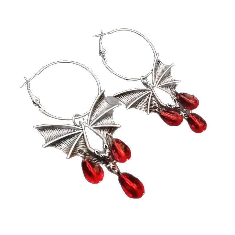 Gothic Bat Pendant Necklace And Earrings Set With Alloy Material For Alternative Fashion Enthusiasts