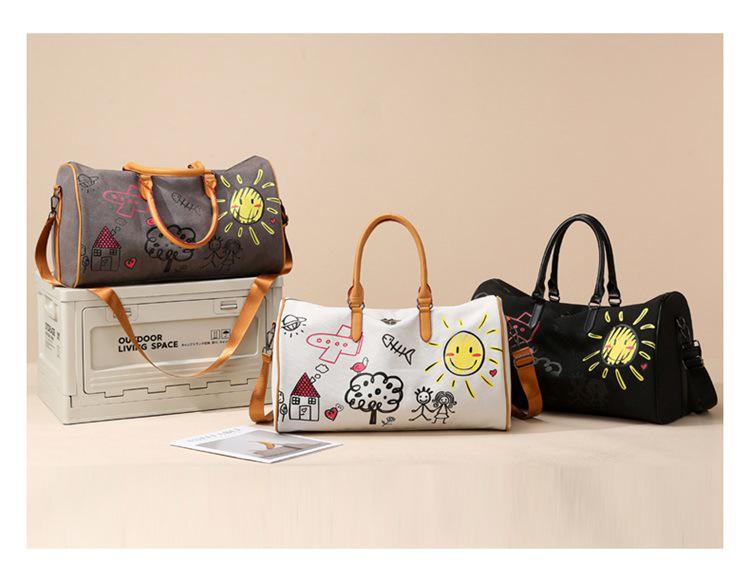 Trendy Graffiti Travel Bag: New Fashion Casual Luggage with Wet/Dry Separation for Women
