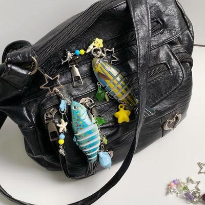 Exquisiter Handgefertigter Fisch Schlüsselanhänger Mehrteiliger Fisch Souvenirgeschenke Taschenanhänger Dekoration Schmuckzubehör Geschenke