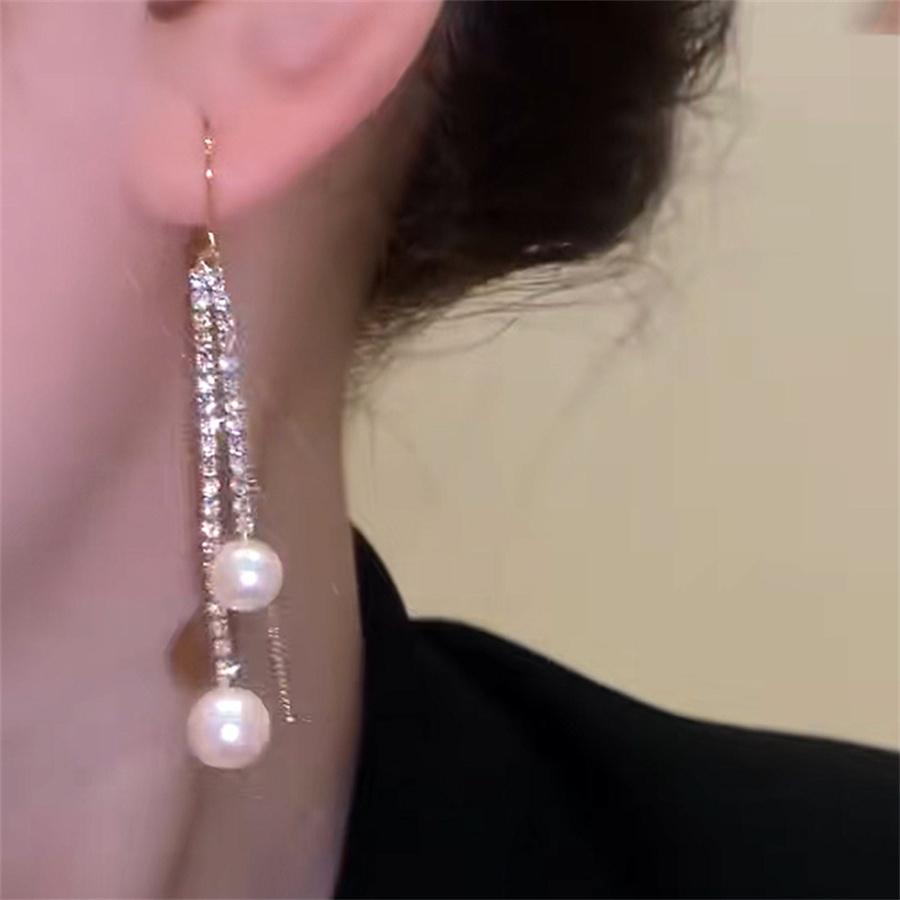 Student Pearl Diamond Earrings Suitable for Party Gifts Earrings