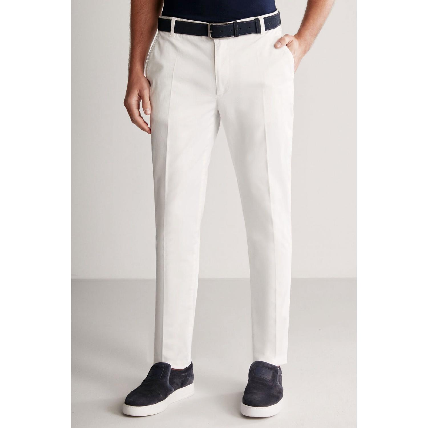 

Белые летние брюки чинос 28 чёрный