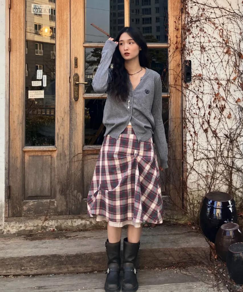 CHICKS Mvk Heart Stitch Mini V-Neck Knit Gray
