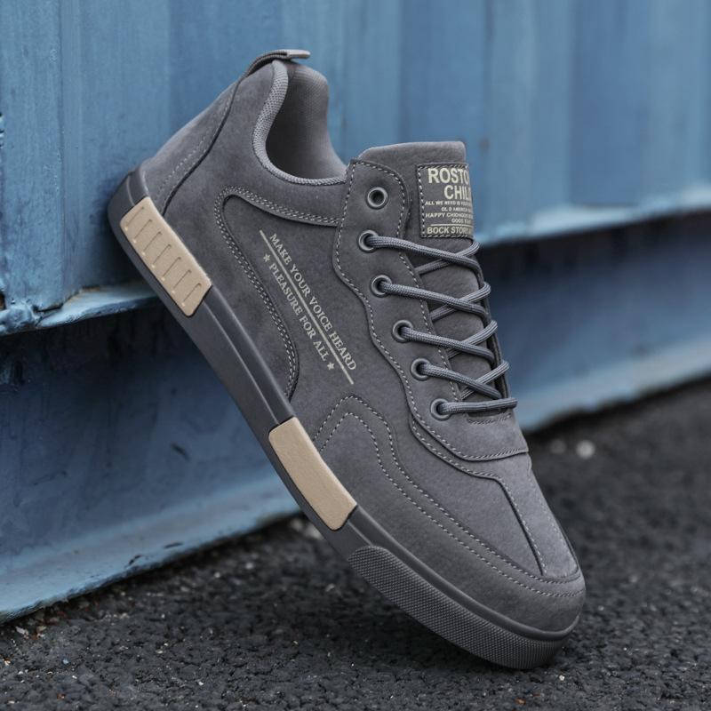 New Casual Low-top Personalized Sports Shoes, Student Breathable Labor Insurance Board Shoes