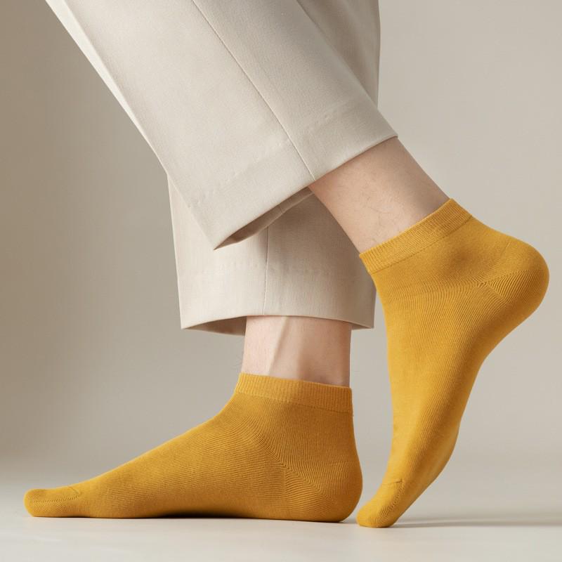 Men s Fashionable Mid-Calf Solid Color Cotton Sports Socks - Comfortable Long-Staple Cotton 38-44