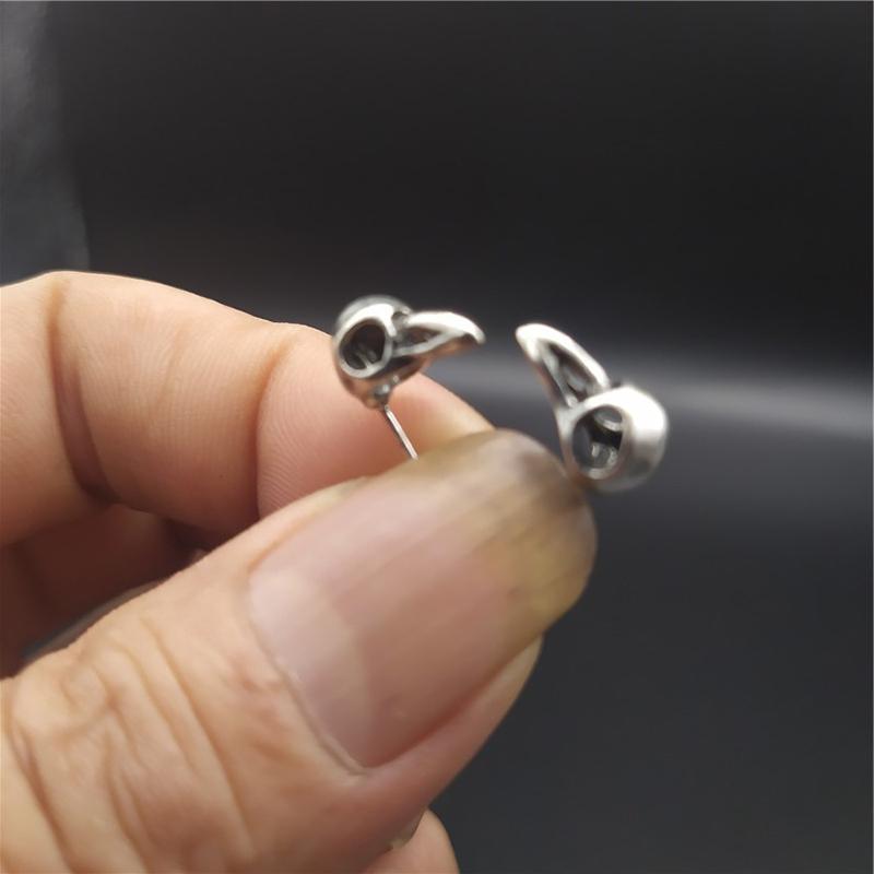 

Ретро Модные Серьги в виде Скелета Ворона Рок Личность Серьги Хип-Хоп Панк Мужские и Женские Серьги Ювелирное Изделие Подарок серый