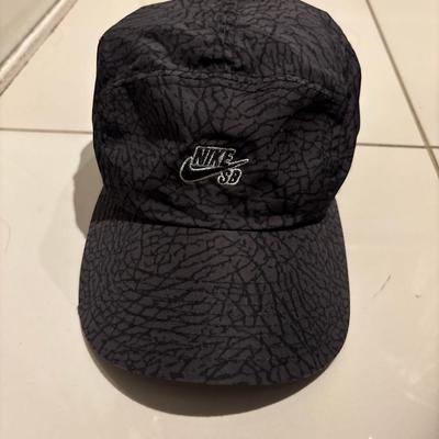 Used 90s NIKESB Cap