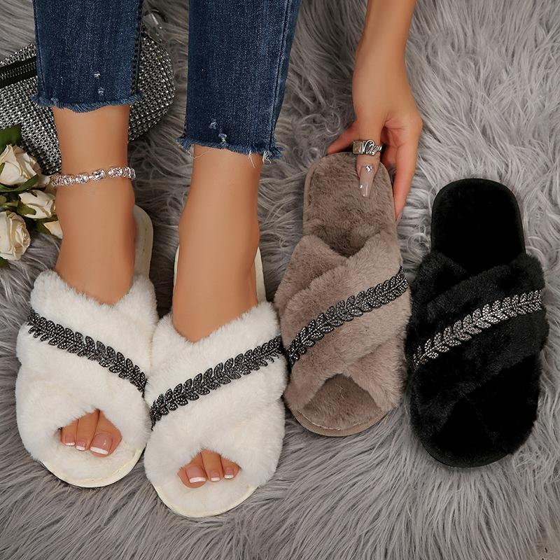 Fashion Crystal Decor Faux Fur Slippers Women Autumn Winter Cross Band Home Slides Woman Comfort Flat Solt Plush Slippers Female