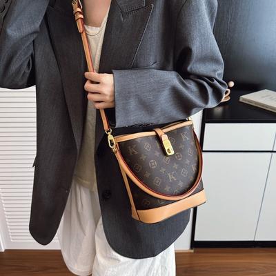 Retro Old Flower Portable Small Bag Women's New High-end Texture Bucket Bag Versatile Shoulder Messenger Bag