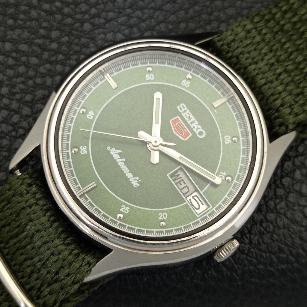 JAPAN VINTAGE SEIKO 5 AUTOMATIC 6309A MENS GREEN COLOR DIAL WATCH A701608-5 R206c-a701608