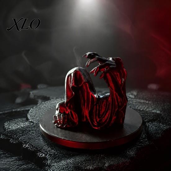 Gothic Gaming Desk Accents 3D Printed Faceless Cloak Figurine, Mysterious Hooded Reaper, Unique Dark Aesthetic Ornaments Desktop Statue, Spooky