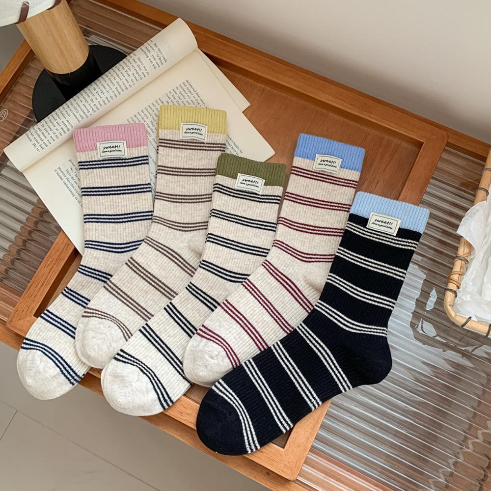 Women's Korean Style Striped Cotton Mid-Calf Socks – Colorful, Trendy & Breathable for Early Spring