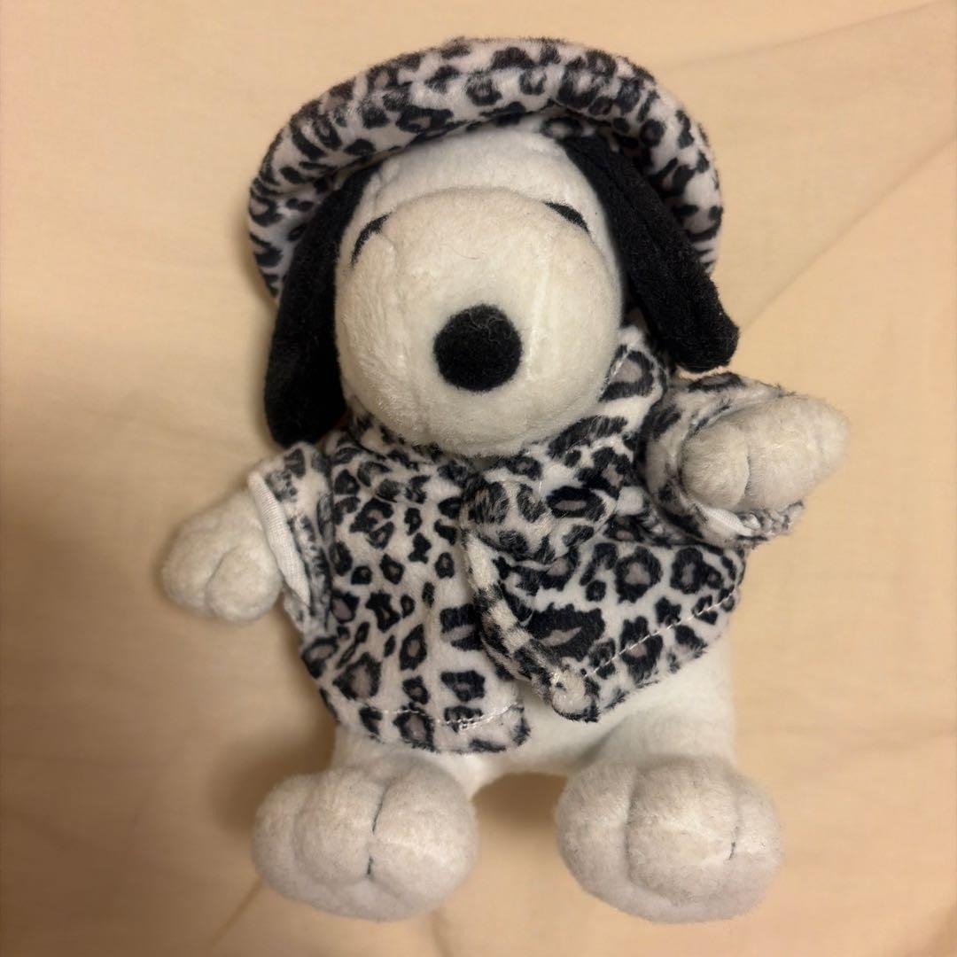 SNOOPY Plush Leopard Print Hat Scarf