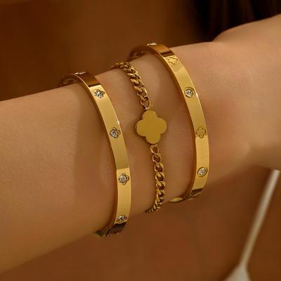 High-End Damen Titanstahl Armband: Gold, Vollständig mit Diamanten besetzt, Nicht verblassender europäischer und amerikanischer Stil