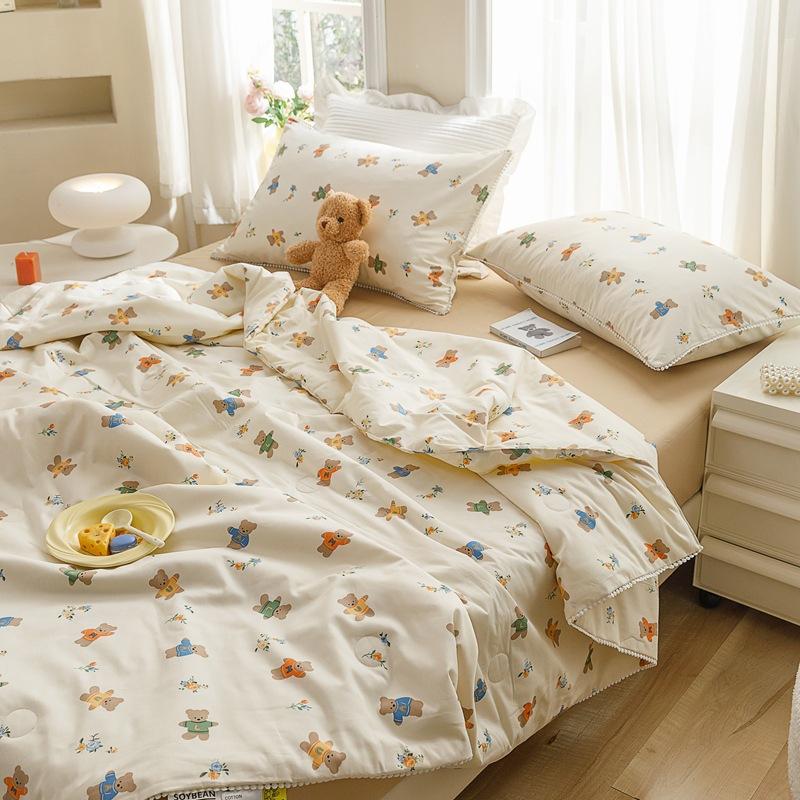 Cuvertură dublă cu aer condiționat, din bumbac, pentru copii, cu desene animate, set de patru piese, cuvertură din fibră de soia.