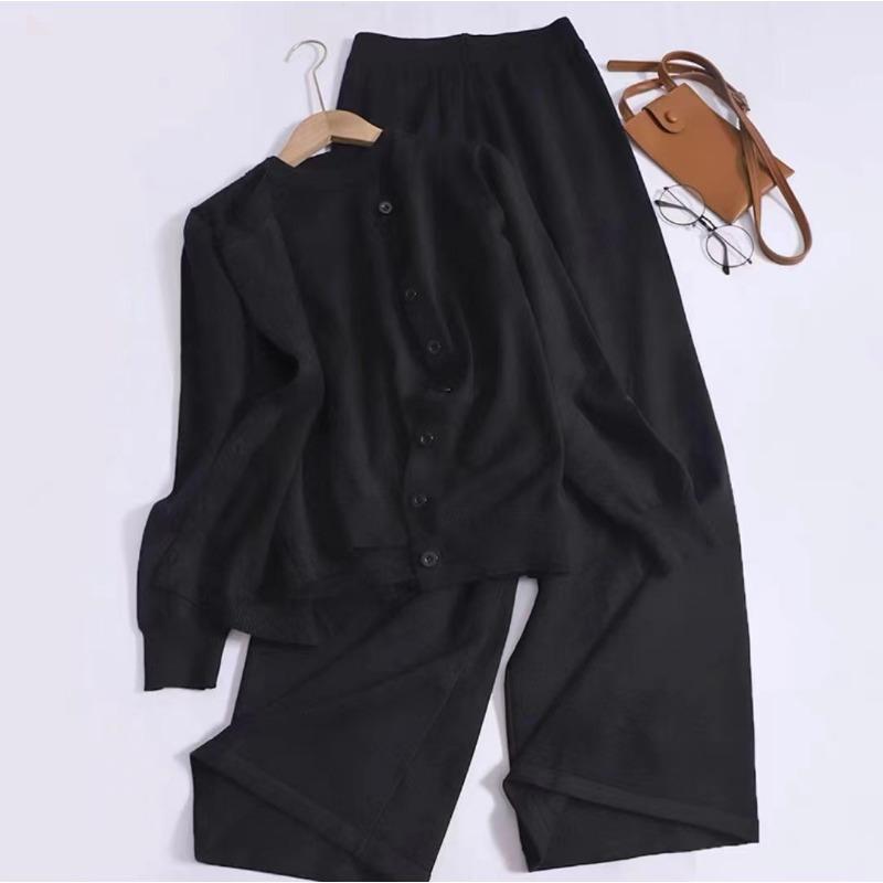 Grey simple fashion casual sweater set women's autumn and winter vest knitted sweater wide-leg pants three-piece set