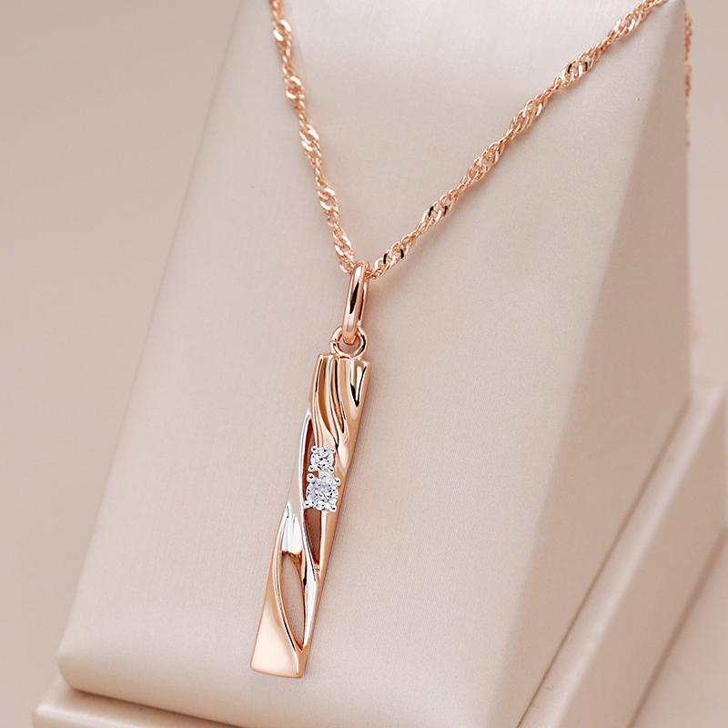 Fashion Geometric Hollow Zircon Pendant Necklace  Rose Gold And  Dichroic Plating Wedding Daily Fine Jewelry Gift