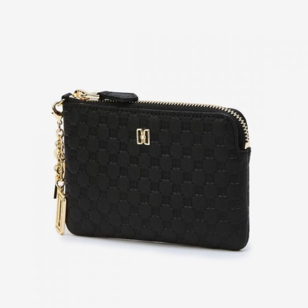 

Daks Black Leather Zip Coin Wallet Dcho4e519bk Single option