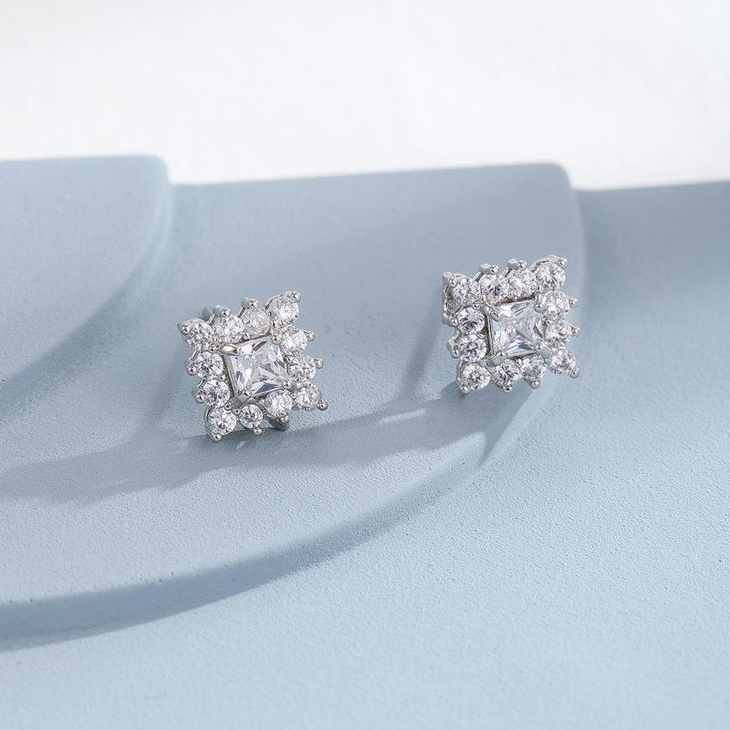 EH263 pure copper love geometry S925 silver needle earrings female pentagram three-dimensional geometry zircon ins stud earrings