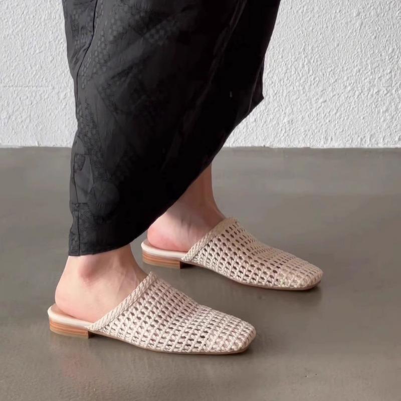 Zapatillas bajas francesas de verano para mujer trenzadas y caladas, versátiles y cómodas.