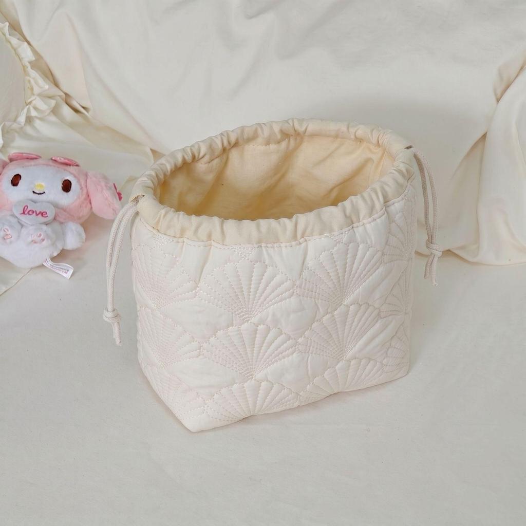 Premium Quilted Travel Storage Pouch: Large Capacity, Cute Drawstring Design