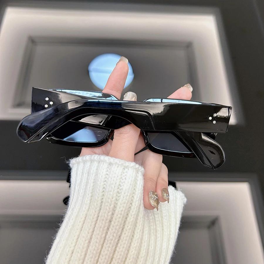 Fashion Square Sunglasses Men Women Brand Designer Retro Sun Glasses Male Female Rectangle Frame Vintage Rivet