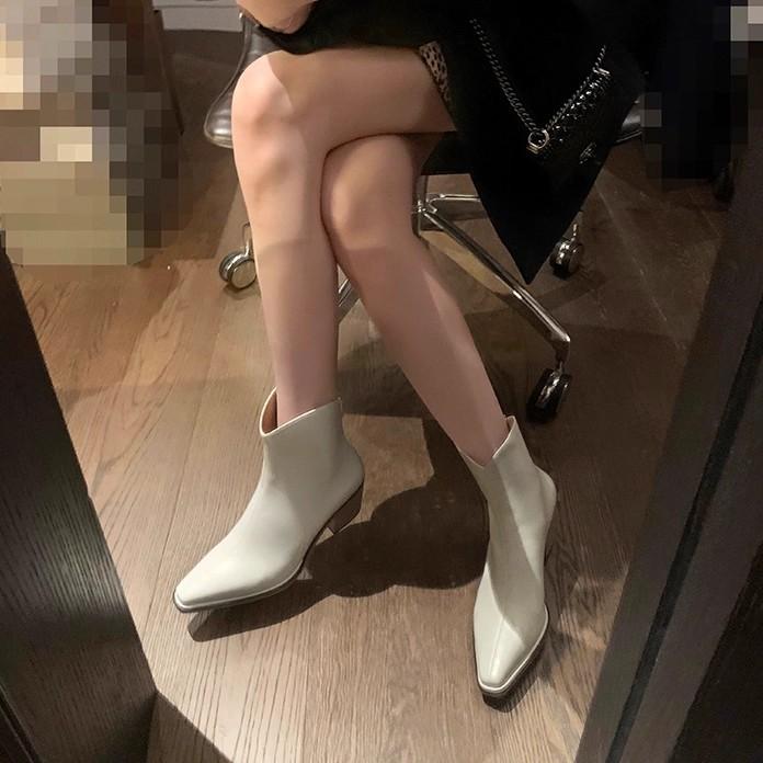 Cowhide version~ French small boots leather pointed head v-mouth short western boots women's thick heel high heel and ankle boots Martin boots