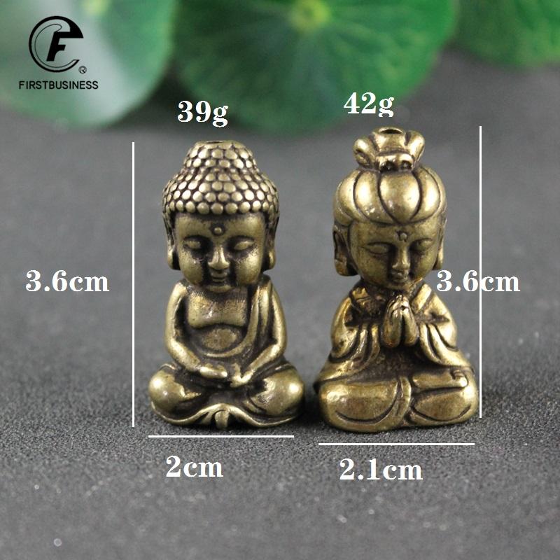 Mini Buddha Guan Yin in Ottone Massiccio Piccoli Ornamenti Statuetta di Buddha in Rame Vintage Mini Statue Figure Artigianato Decorazioni da Scrivania per la Casa