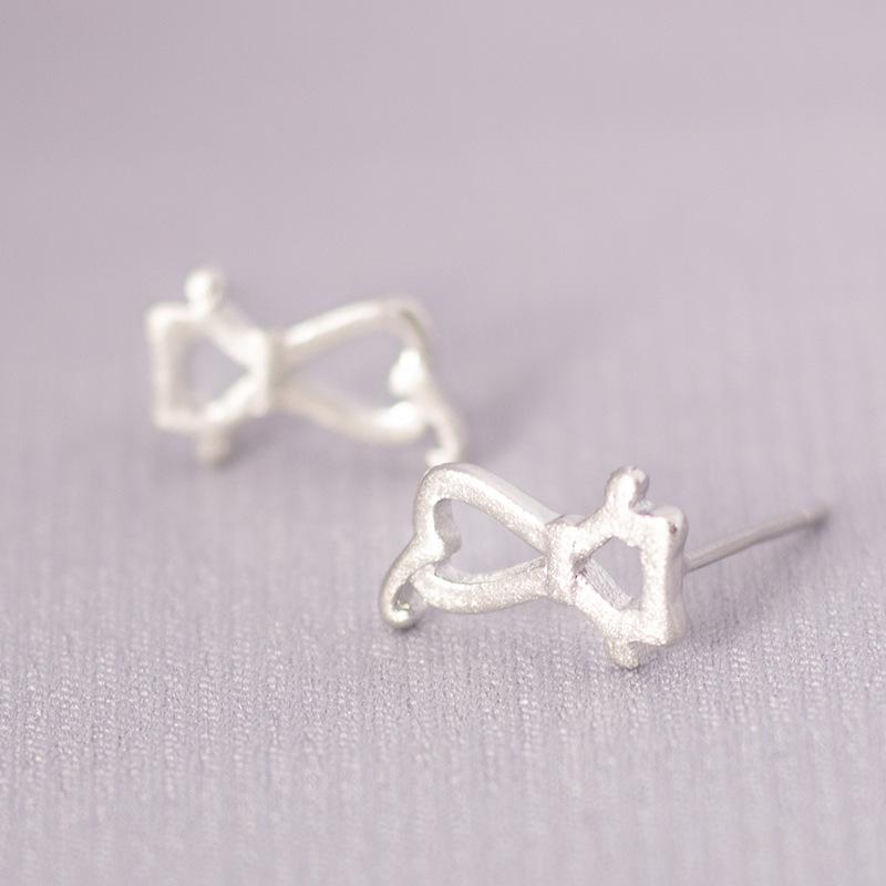 Ohrstecker mit s925 Silbernadel im koreanischen Stil für Damen – Minimalistisches & Persönlichkeitsdesign