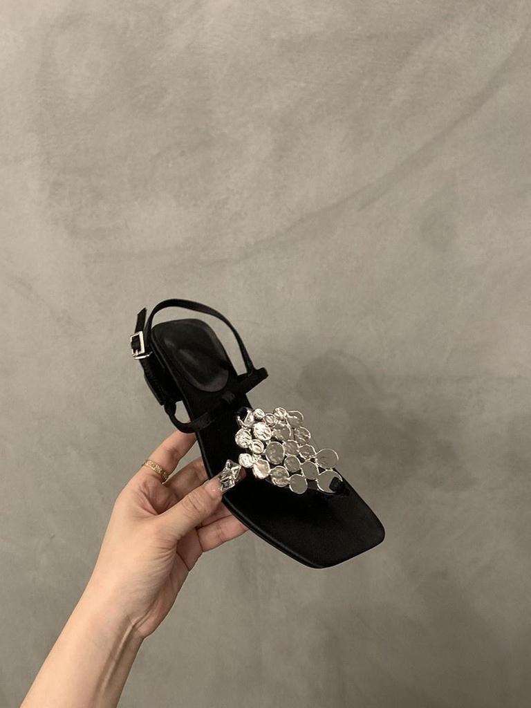 French Thick Heel Silver Design Toe Sandals Fairy Shoes 2024 New Summer Temperament Roman Sandals