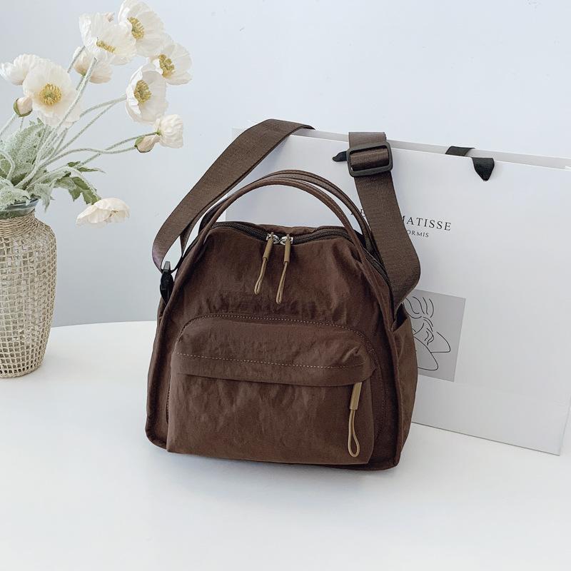 

Simple and lightweight casual women s messenger bag fashion trend European and American retro style shoulder bag daily commuting handbag кофейный