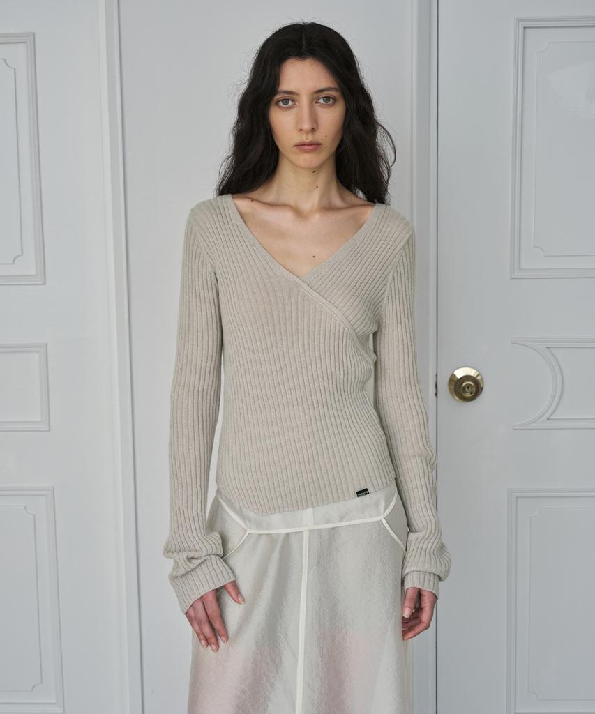Simeteuligpeosenteu Wrap Knit Top / Beige
